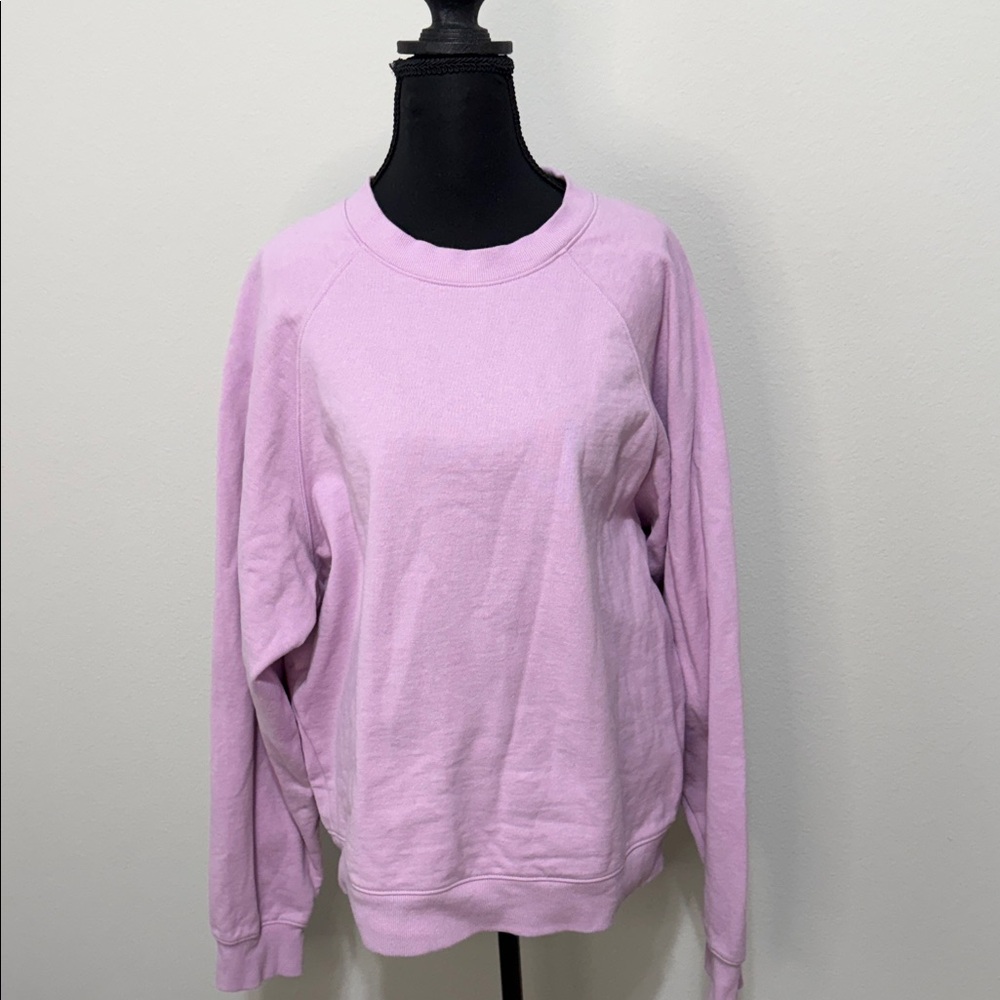 Old Navy Light Purple Crewneck E13